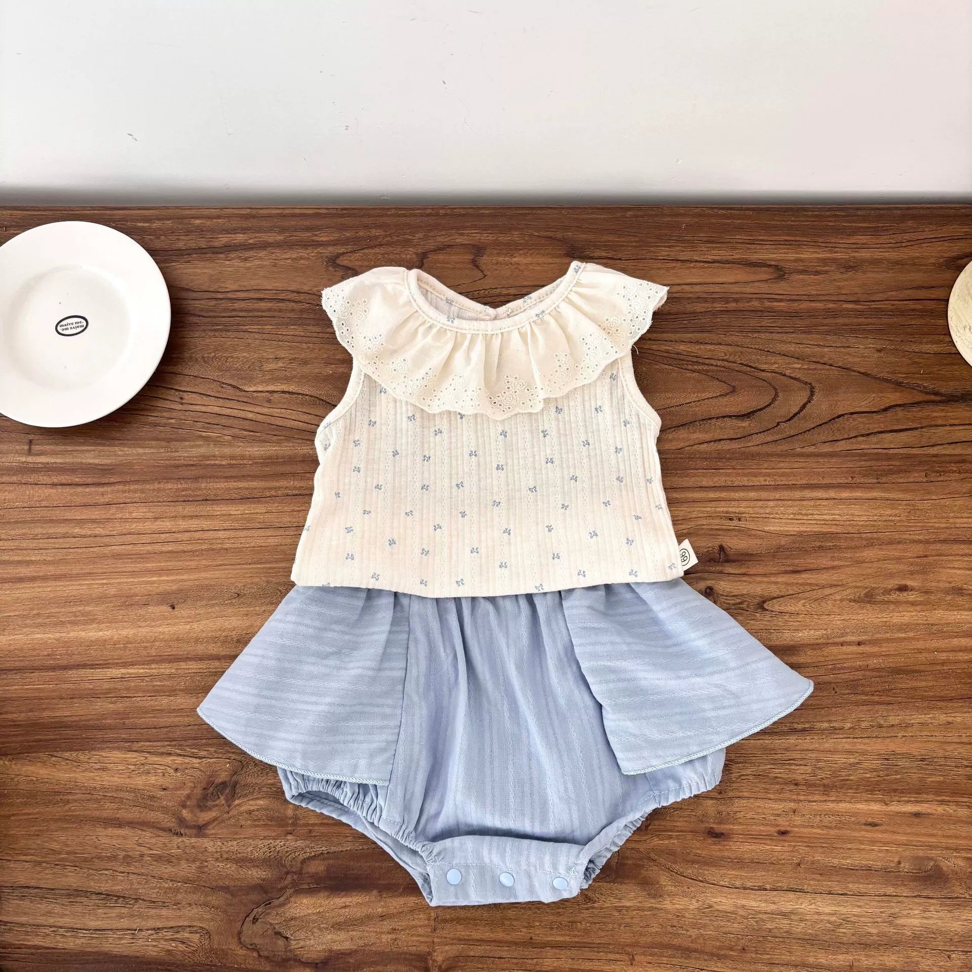 Summer Hot Selling Baby Kids Girls Sleeveless Butterfly-bows Pattern Vest and Bloomers Clothing Set-1