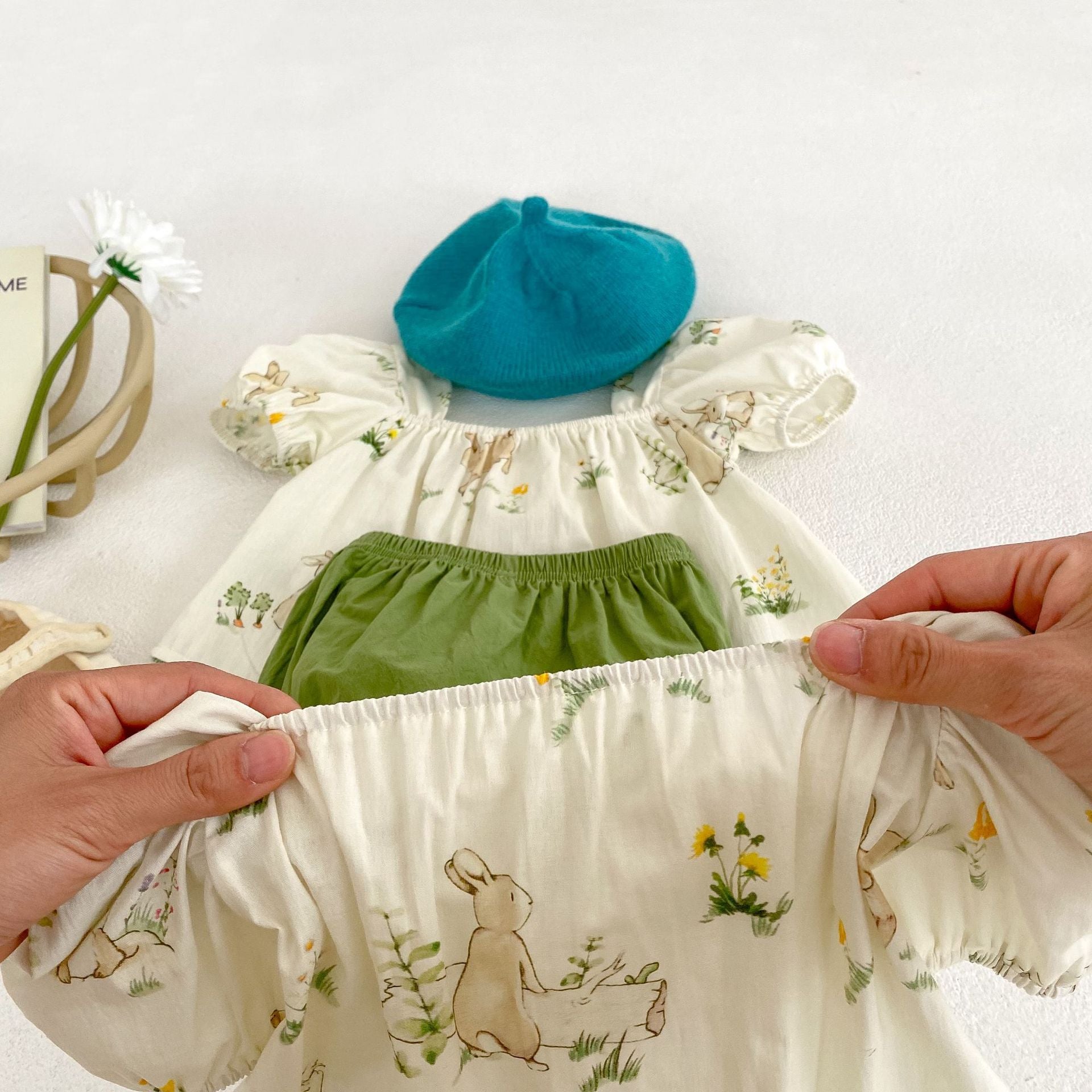 Bunny Pattern Square Neck Bow Tie Puff Sleeve Onesies & Sets-4